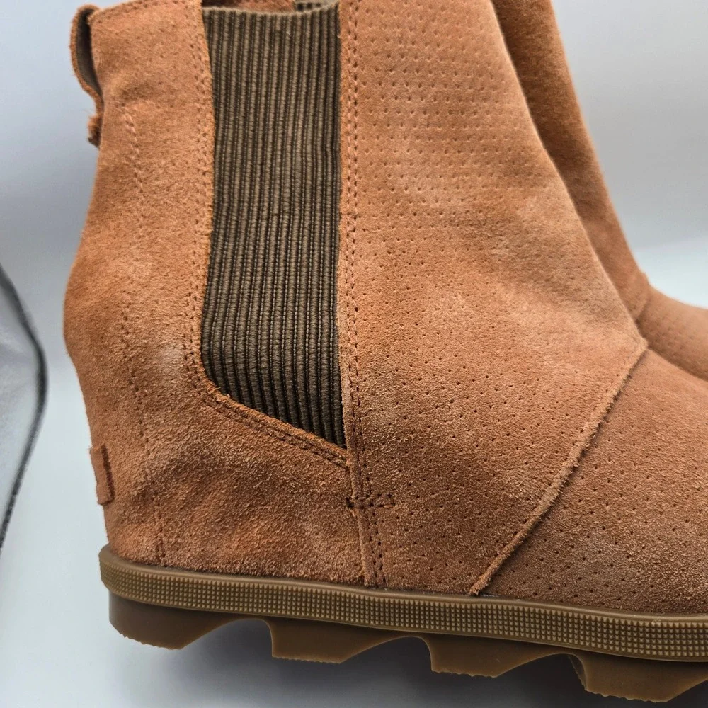 Sorel Joan of Arctic Wedge Ankle Boots Brown Suede Chelsea Booties Womens